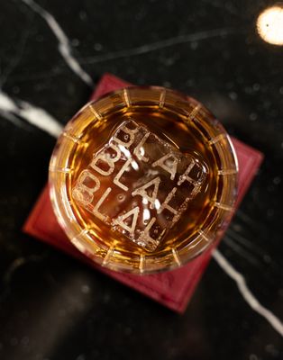 The Manor Bar by null