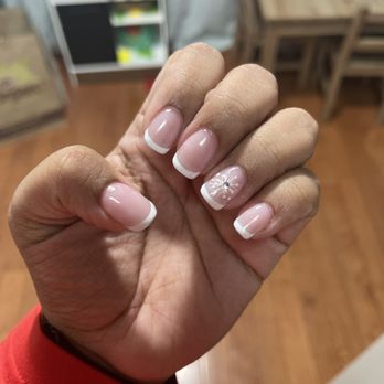 2Q Nail Bar - Nail Salons Near Me - Woodbridge, Virginia