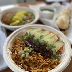 St. Veg - Medley Loaf Combo Bowl- my favorite!! $14