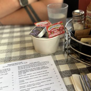 Stepping Stone Cafe - Table - American Near Me - Portland, Oregon Stepping Stone Cafe - Table - American Near Me - Portland, Oregon