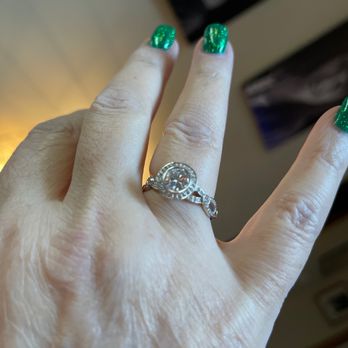 Elie Jewelry Design - Custom design ring from Elie jewelry - Jewelry Near Me - Yelm, Washington Elie Jewelry Design - Custom design ring from Elie jewelry - Jewelry Near Me - Yelm, Washington