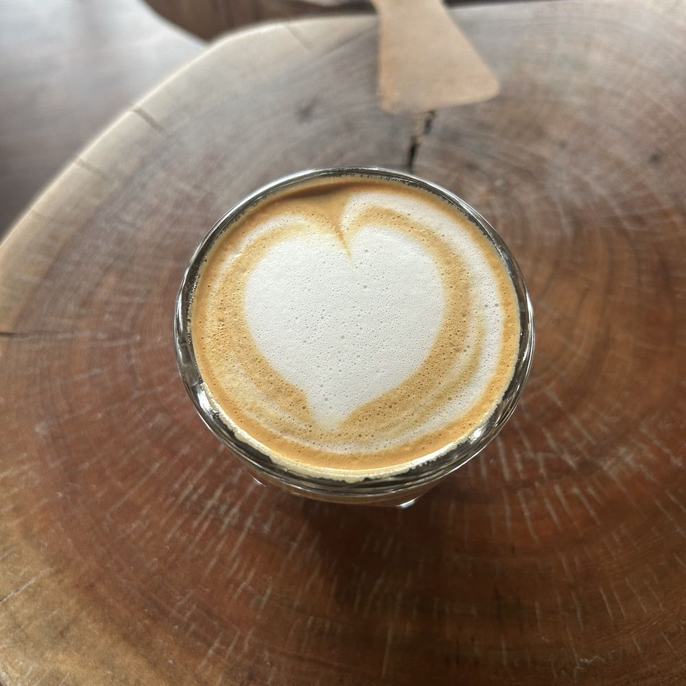Almond Cortado