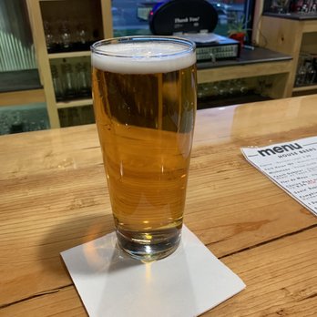 North 5th Brewing - This is the Dark Horse 103, a delicious Munich-style Helles lager. - Breweries Near Me - North Las Vegas, Nevada North 5th Brewing - This is the Dark Horse 103, a delicious Munich-style Helles lager. - Breweries Near Me - North Las Vegas, Nevada