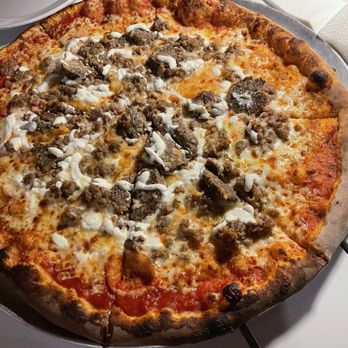 Strong's - Unbelievably good meatball pizza! - Breweries Near Me - Sedgwick, Maine Strong's - Unbelievably good meatball pizza! - Breweries Near Me - Sedgwick, Maine