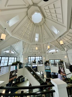 Table Rock Welcome Centre by null