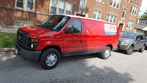 Lar's Plumbing & Sewer Logo