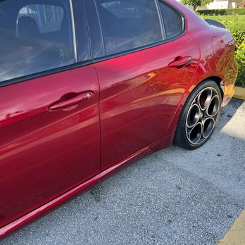 South Tinting And Wraps - Dirty tires, hazy looking paint - Car Window Tinting Near Me - Miami, Florida South Tinting And Wraps - Dirty tires, hazy looking paint - Car Window Tinting Near Me - Miami, Florida