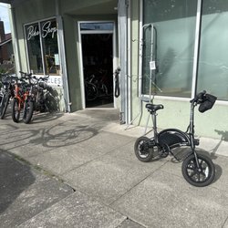 Bike, Bike Shop