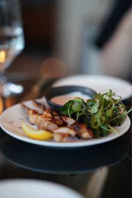 LONG BAR & TERRACE by null