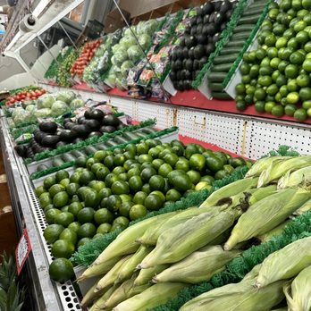 Supermercado Casa Blanca - Fresh produce - Grocery Near Me - Aurora, Illinois Supermercado Casa Blanca - Fresh produce - Grocery Near Me - Aurora, Illinois
