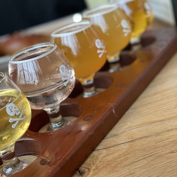 Pinthouse Brewing - Flight - Brewpubs Near Me - Austin, Texas Pinthouse Brewing - Flight - Brewpubs Near Me - Austin, Texas