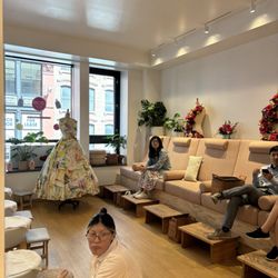 Sundays - Pedicure & nail drying room really pretty and comfy and spacious