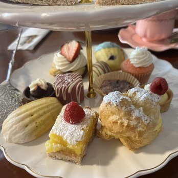 The Dollhouse Tearoom - Tea Rooms Near Me - Seguin, Texas