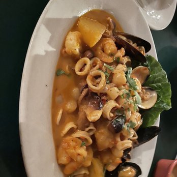 Urubamba - Pescado de la macho - Peruvian Near Me - Jackson Heights, New York Urubamba - Pescado de la macho - Peruvian Near Me - Jackson Heights, New York