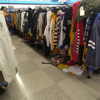 Ross Dress for Less - Clothes stuffed under the racks - Department Stores Near Me - Darien, Illinois