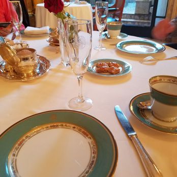 L'Orangerie - The table set up - Breakfast & Brunch Near Me - Buenos Aires, C L'Orangerie - The table set up - Breakfast & Brunch Near Me - Buenos Aires, C
