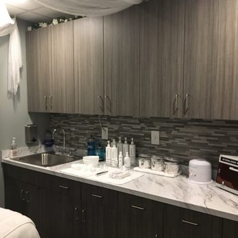 Skin To Adohr - Skin to Adohr treatment room - Skin Care Near Me - Franklin, Tennessee