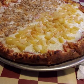 North Beach Pizza - XL Half San Francisco Special (Clam and Garlic) Half Hawaiian (Ham and Pineapple) - Pizza Near Me - Berkeley, California North Beach Pizza - XL Half San Francisco Special (Clam and Garlic) Half Hawaiian (Ham and Pineapple) - Pizza Near Me - Berkeley, California