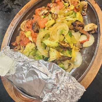 Casa Santiago - Veggie Fajitas - Tacos Near Me - Decatur, Alabama Casa Santiago - Veggie Fajitas - Tacos Near Me - Decatur, Alabama