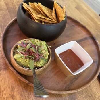 Oaxaca - Guacamole and fresh chips - Mexican Near Me - Sacramento, California Oaxaca - Guacamole and fresh chips - Mexican Near Me - Sacramento, California