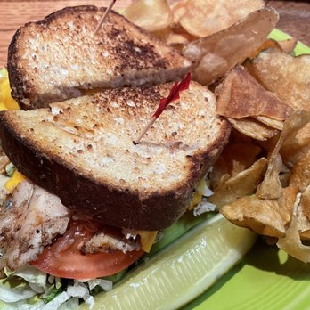 Billy's Long Bar - Hot turkey and cheddar sandwich with a side of homemade chips - Bars Near Me - Albuquerque, New Mexico
