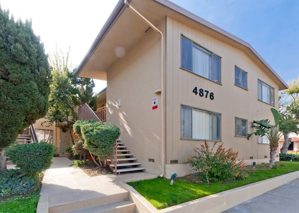 SAN VICENTE APARTMENTS 17 Photos 4876 San Vicente Blvd., Los Angeles, California