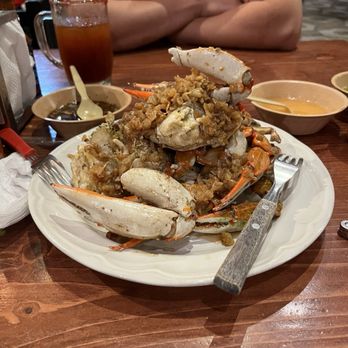 Mariscos El Toro Guero - Garlic butter crab - Mexican Near Me - Cabo San Lucas, BCS
