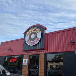 Cronuts Donuts - Front of store