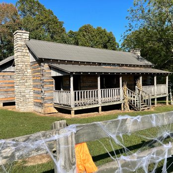 Bell Witch Cave - Cabin - Historical Tours Near Me - Adams, Tennessee Bell Witch Cave - Cabin - Historical Tours Near Me - Adams, Tennessee