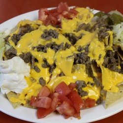 Lew's Drive-IN - Nachos with Steak