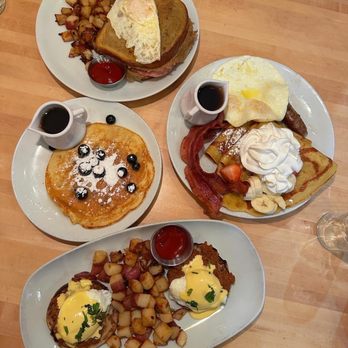Yolk - City Way - Coffee & Tea Near Me - Indianapolis, Indiana Yolk - City Way - Coffee & Tea Near Me - Indianapolis, Indiana