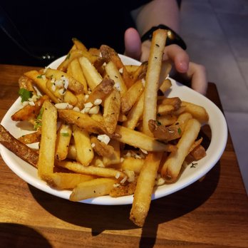 Yard House - Garlic fries - New American Near Me - Bakersfield, California