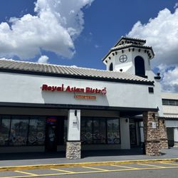 Royal Asian Bistro - Outside