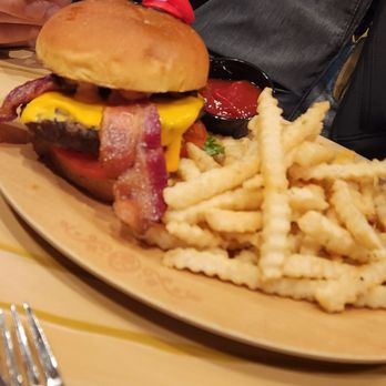 Toadstool Cafe - Cafes Near Me - Universal City, California