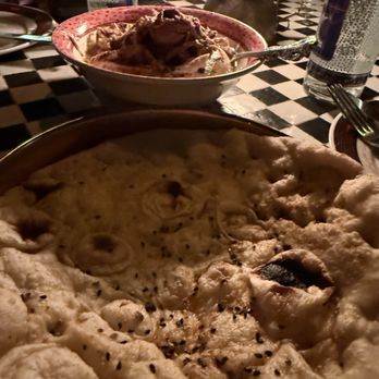 Leila - Chicken shawarma hummus, the chicken was cold. - Middle Eastern Near Me - San Diego, California