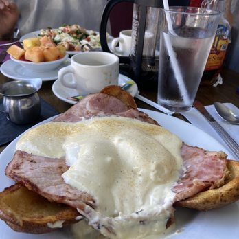 The Griddle Cafe - Benedict - Breakfast & Brunch Near Me - Los Angeles, California The Griddle Cafe - Benedict - Breakfast & Brunch Near Me - Los Angeles, California
