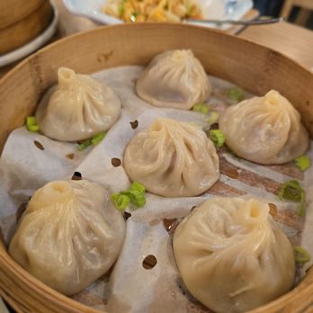 Xiaolong Dumpling - Xiao Long Bao (soup dumplings) - Szechuan Near Me - Houston, Texas Xiaolong Dumpling - Xiao Long Bao (soup dumplings) - Szechuan Near Me - Houston, Texas