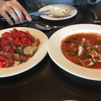 Amaro Bistro - SRW Appetizers, Autumn 2017. Left: Bruschetta. Right: Calamari. - Italian Near Me - Bothell, Washington