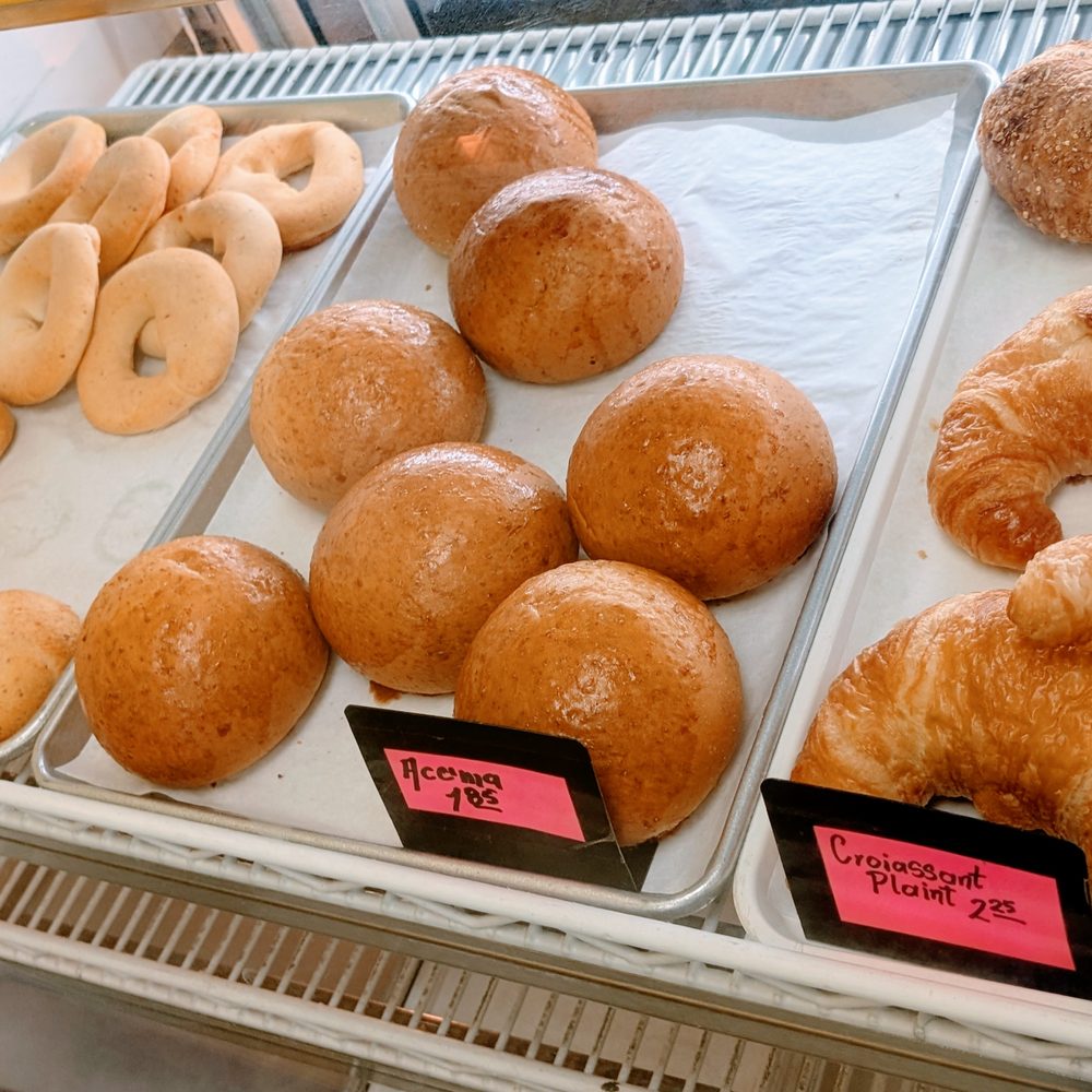 El Pilon Bakery - Accinia + Croissants - Bakeries Near Me - Sunnyside, New York El Pilon Bakery - Accinia + Croissants - Bakeries Near Me - Sunnyside, New York