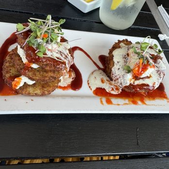Scratch Kitchen & Taproom - Green Tomato Stacks - Bars Near Me - Apex, North Carolina Scratch Kitchen & Taproom - Green Tomato Stacks - Bars Near Me - Apex, North Carolina