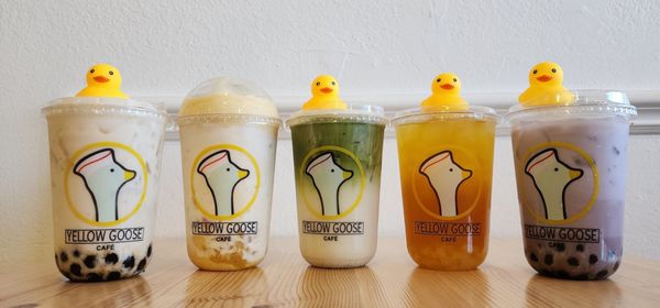 Cafe Yellow Goose by null