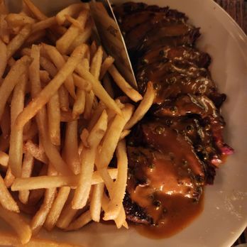 Le Jardin Bistro - Onglet Au Poivre Vert - French Near Me - New York, New York Le Jardin Bistro - Onglet Au Poivre Vert - French Near Me - New York, New York