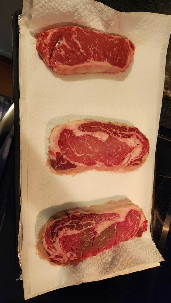Brother's Meat And Seafood Logo