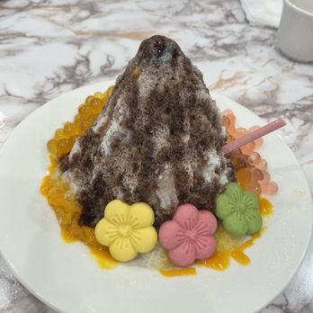 Yan Kee Restaurant - Complimentary shaved ice - Chinese Near Me - Elk Grove, California Yan Kee Restaurant - Complimentary shaved ice - Chinese Near Me - Elk Grove, California
