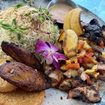 Papa Joe’s Waterfront - Jerk Chicken - Seafood Near Me - Islamorada, Florida