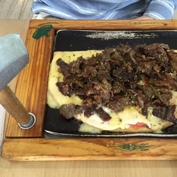 Tamarugo - Rodeo pizza, cheese tomato and beef with sweet basil - Cafeteria Near Me - Pudahuel, RM