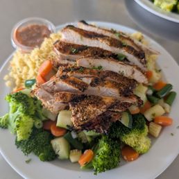 Blackened chicken, mixed veggies and couscous Blackened chicken, mixed veggies and couscous
