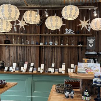 Dick Taylor Craft Chocolate - Gifts - Chocolatiers & Shops Near Me - Eureka, California Dick Taylor Craft Chocolate - Gifts - Chocolatiers & Shops Near Me - Eureka, California