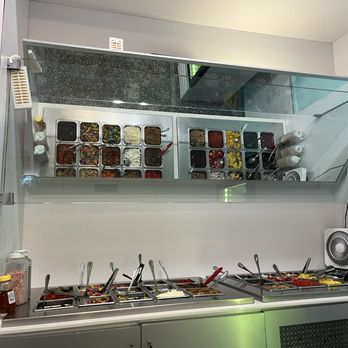 FroZenYo - Ice Cream & Frozen Yogurt Near Me - Washington, DC, District of Columbia