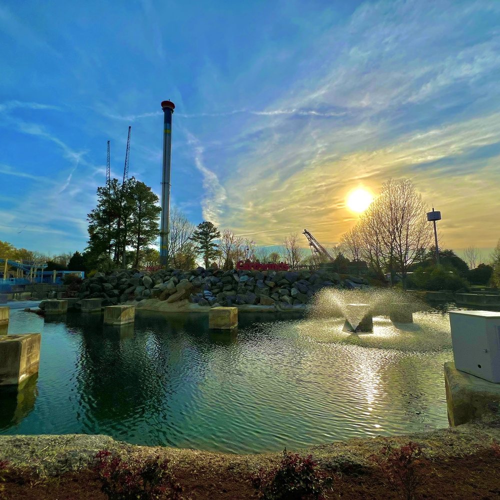 Carowinds - Amusement Parks Near Me - Charlotte, North Carolina